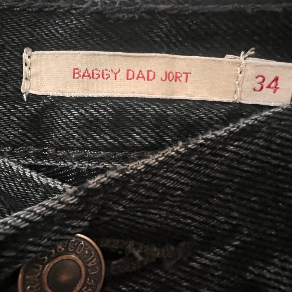 Levi Baggy Dad Jorts - Picture 2 of 2